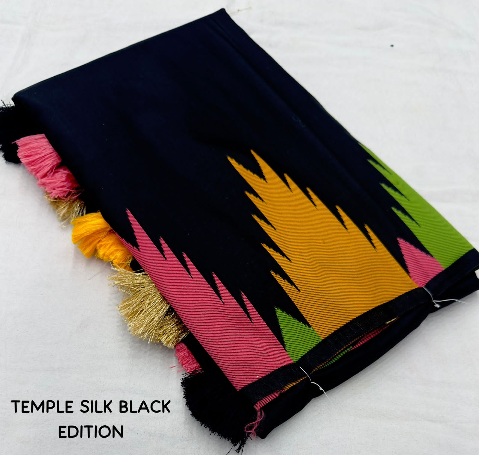 Black Color Soft Silk Saree With Temple Woven Design With Zari Woven Pallu