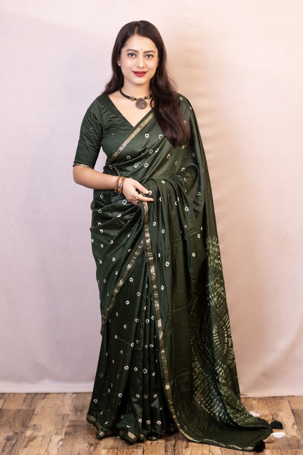 Green Color Pure Chanderi Cotton Saree With Allover Hand Tied Bandhani And Big Tied Pallu