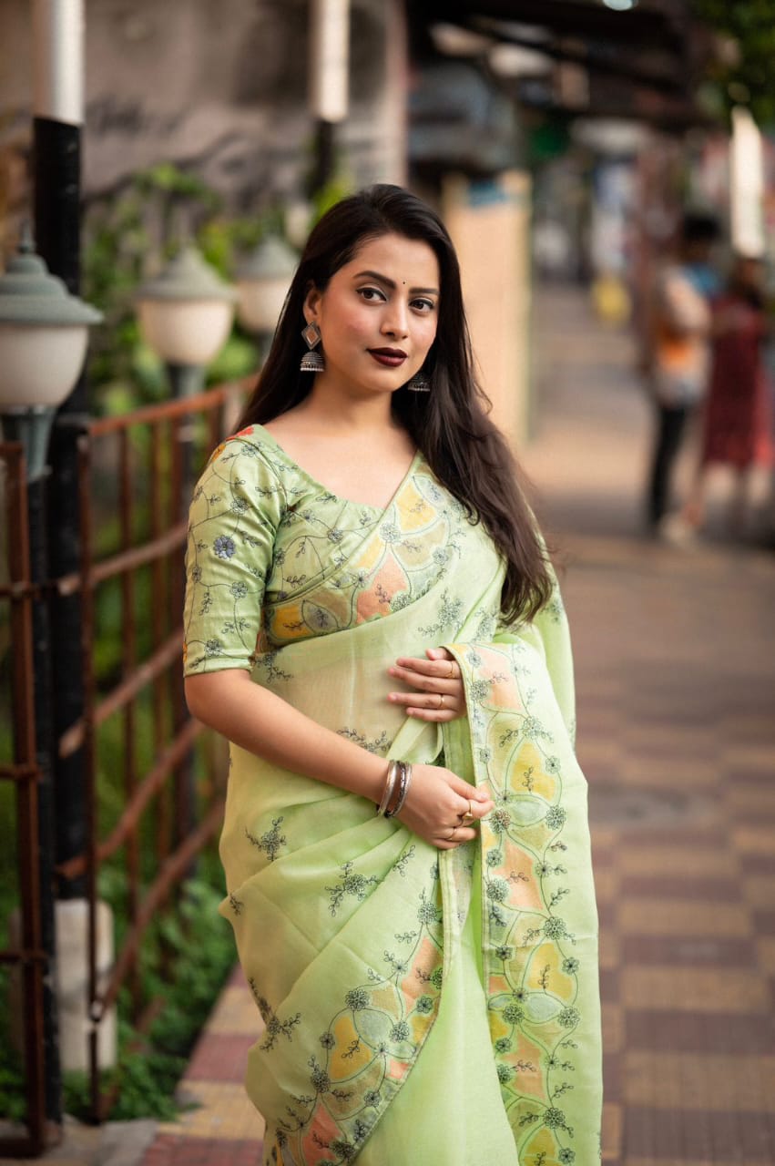 Green Color Soft Linen Saree With Beautiful Pencil Stich Emboridary