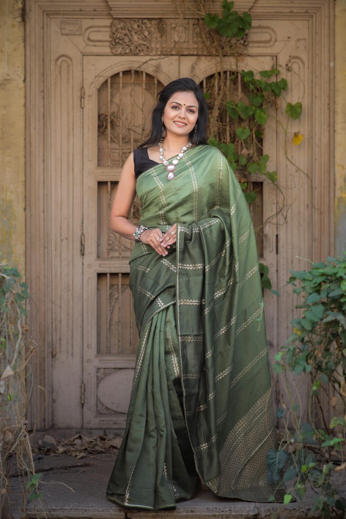 Green Color Premium Viscoss Cotton Saree With Rich Pallu  and Jacquard Work