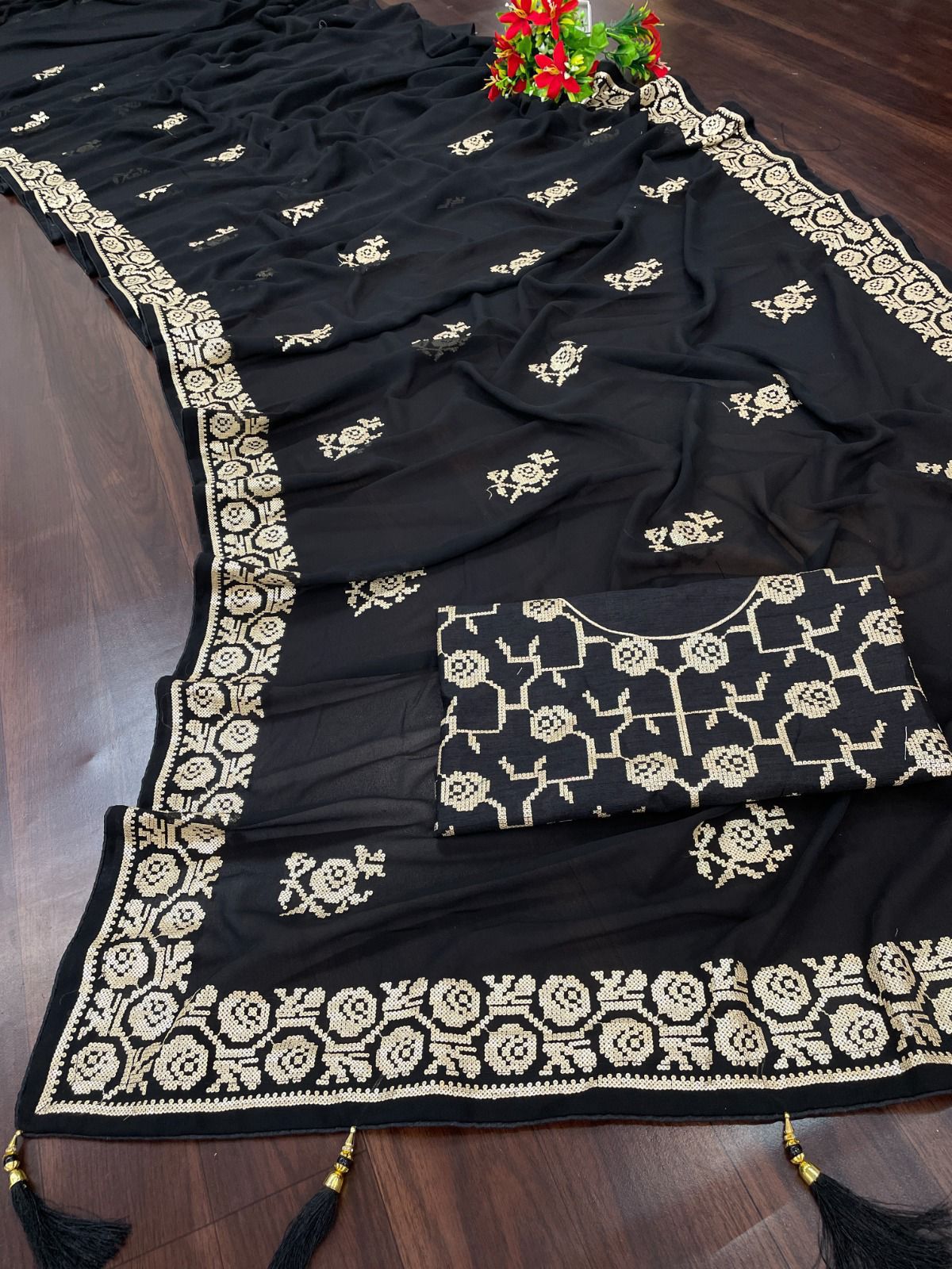 Premium Georgette Saree With Multi Thread Embroidery Coding Sequence Work