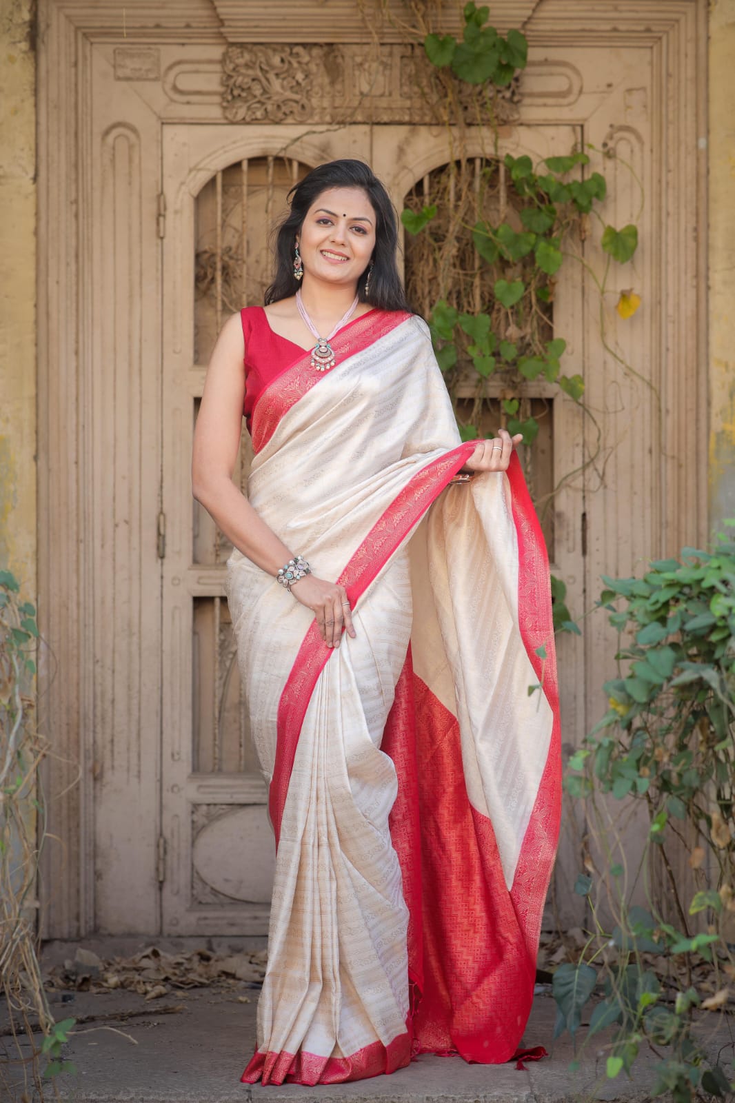 Off White Color Kubera Pattu Silk Saree With Rich Pallu Jacquard Work