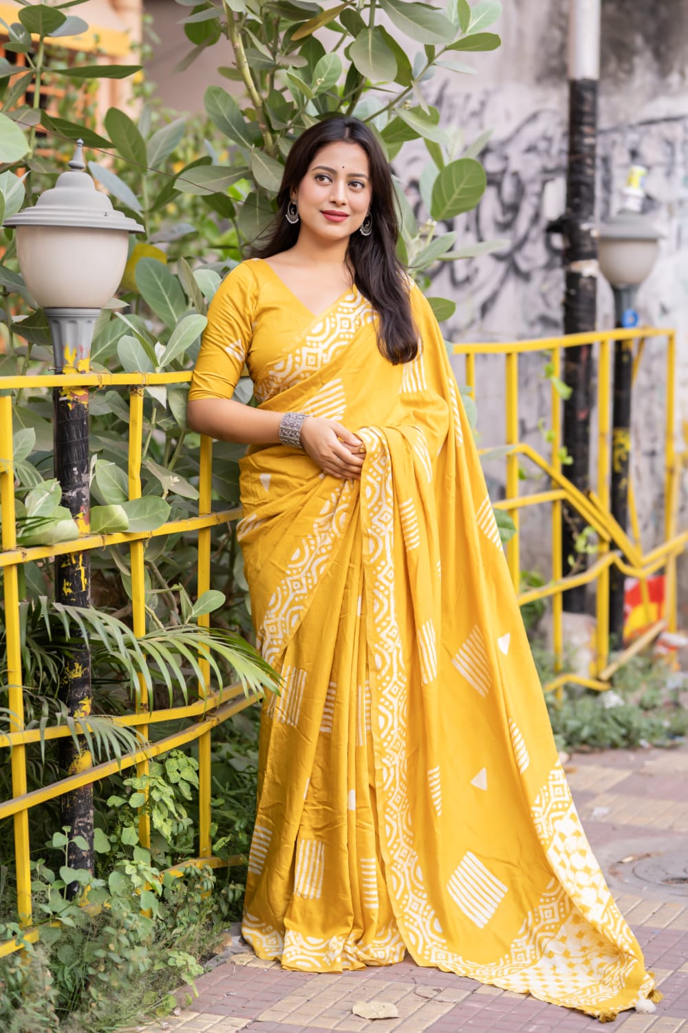 Yellow Color Premium Chanderi Cotton Batik Printed Saree