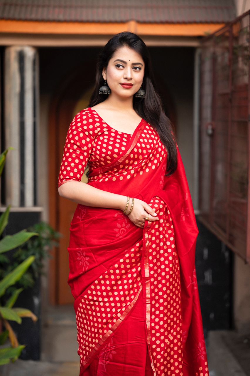 Rusty Red Color Soft Pure Chanderi Cotton Saree With Hand Block Batlik Prints