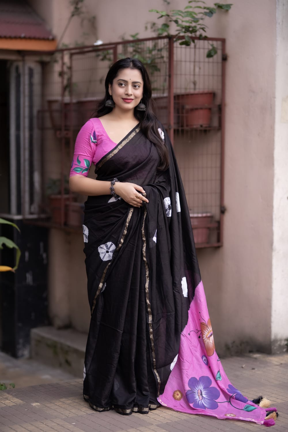 Black and Pink Color Pure Chanderi Cotton Saree With Batik Butta and Contrast With Hand Painted Pallu