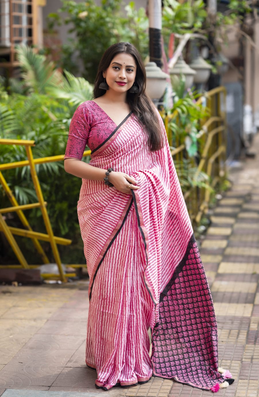 Barbie Pink Color Premium Cotton Leheriya Batik Saree With Ajrakh Pallu