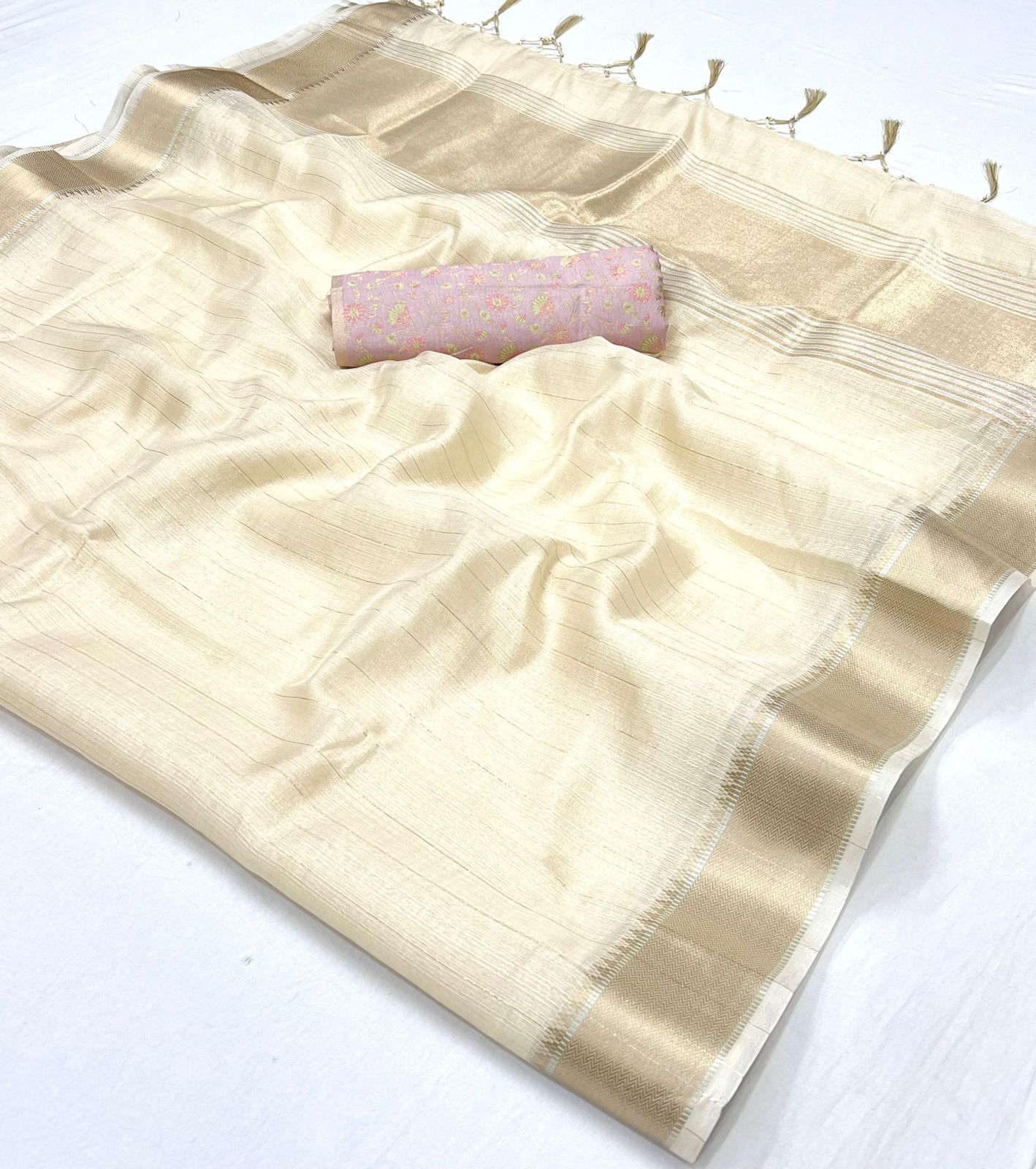 Almond Cream Chiffon Handloom Saree