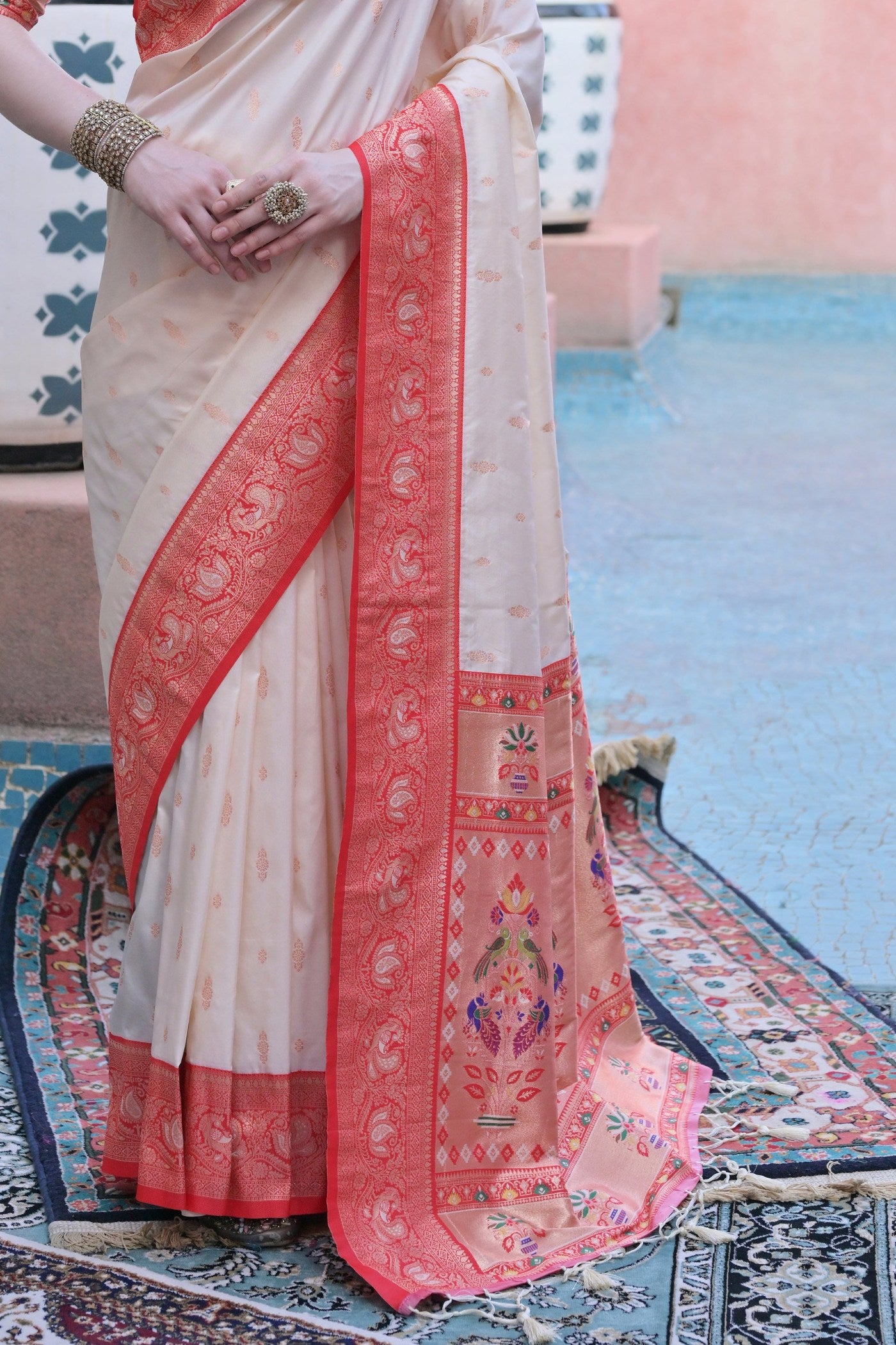 Stack White Zari Woven Paithani Saree