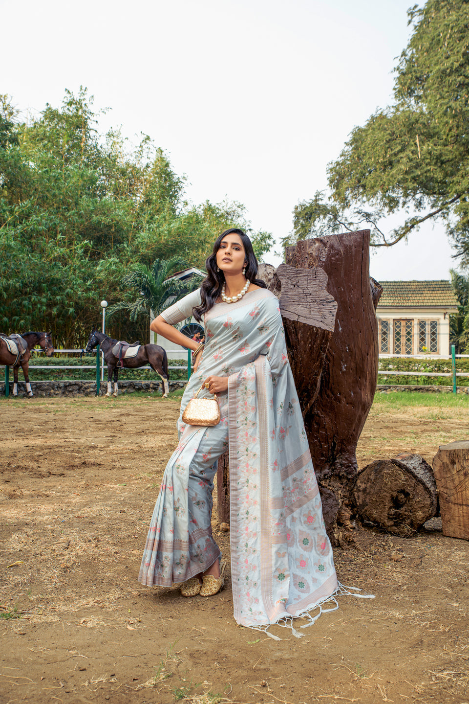 Pumice Blue Handloom Banarasi Uri Silk Saree