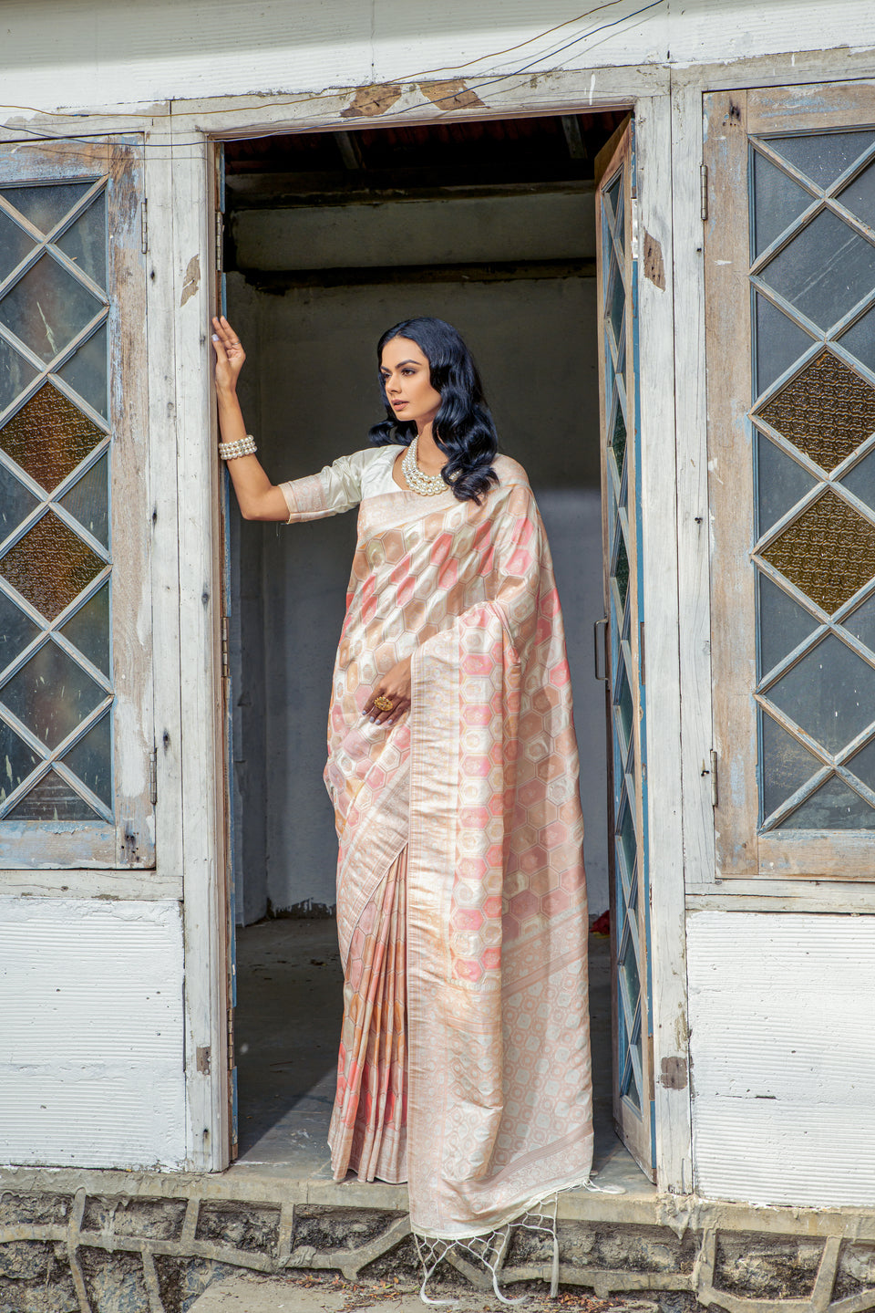 Melon Peach Handloom Banarasi Uri Silk Saree