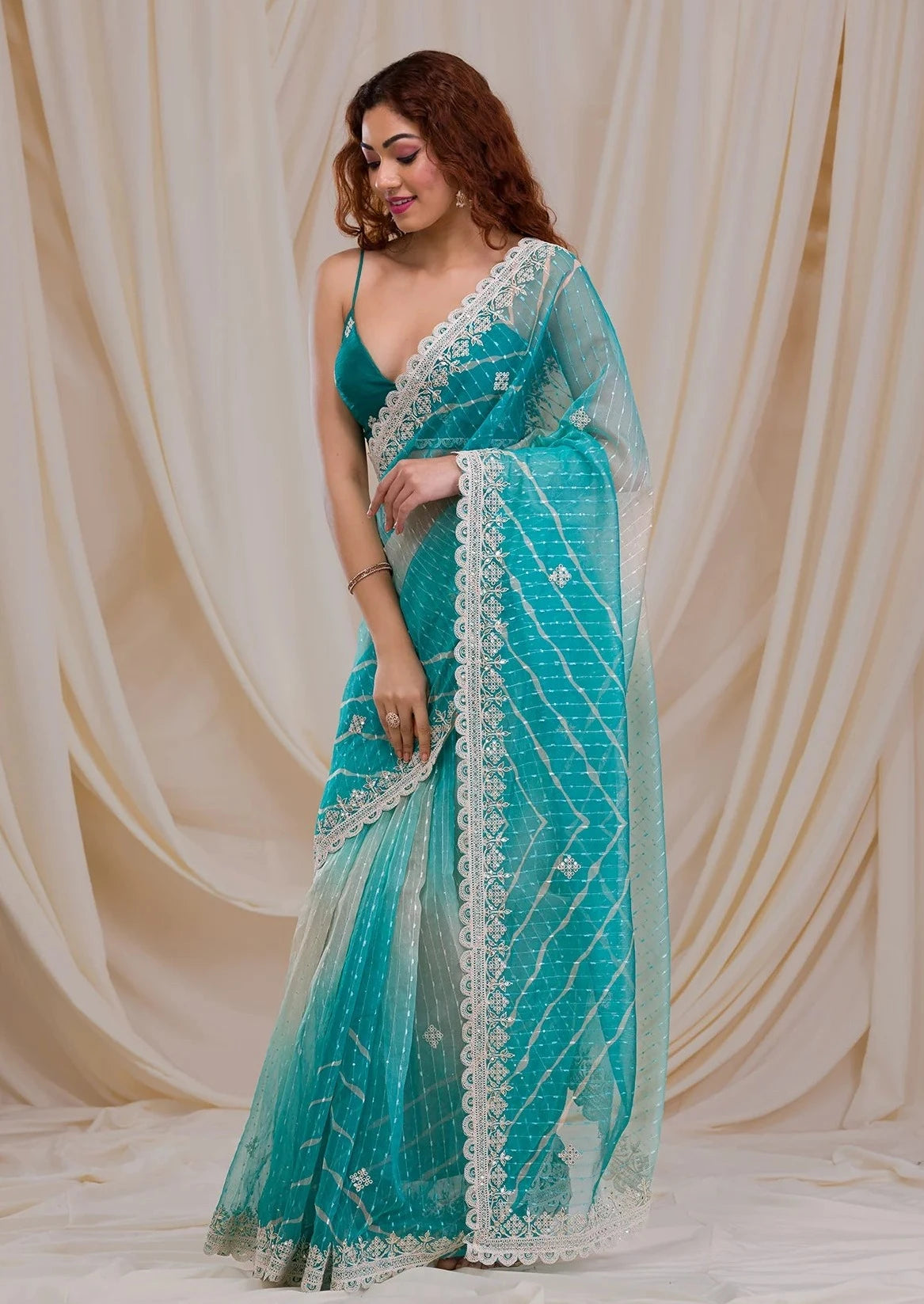 Premium Georgette Saree With Thread Work & Embroidery Border