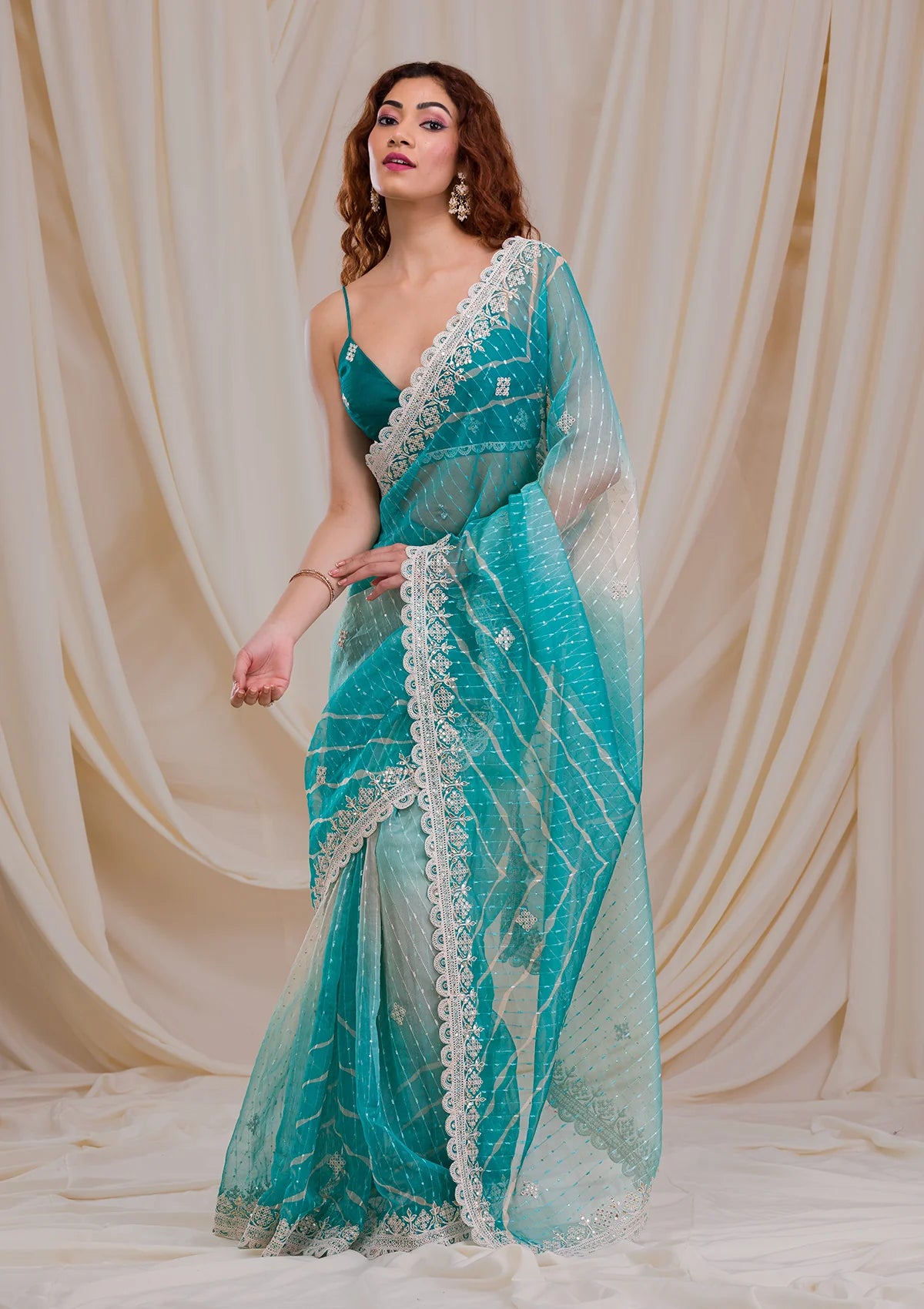 Premium Georgette Saree With Thread Work & Embroidery Border