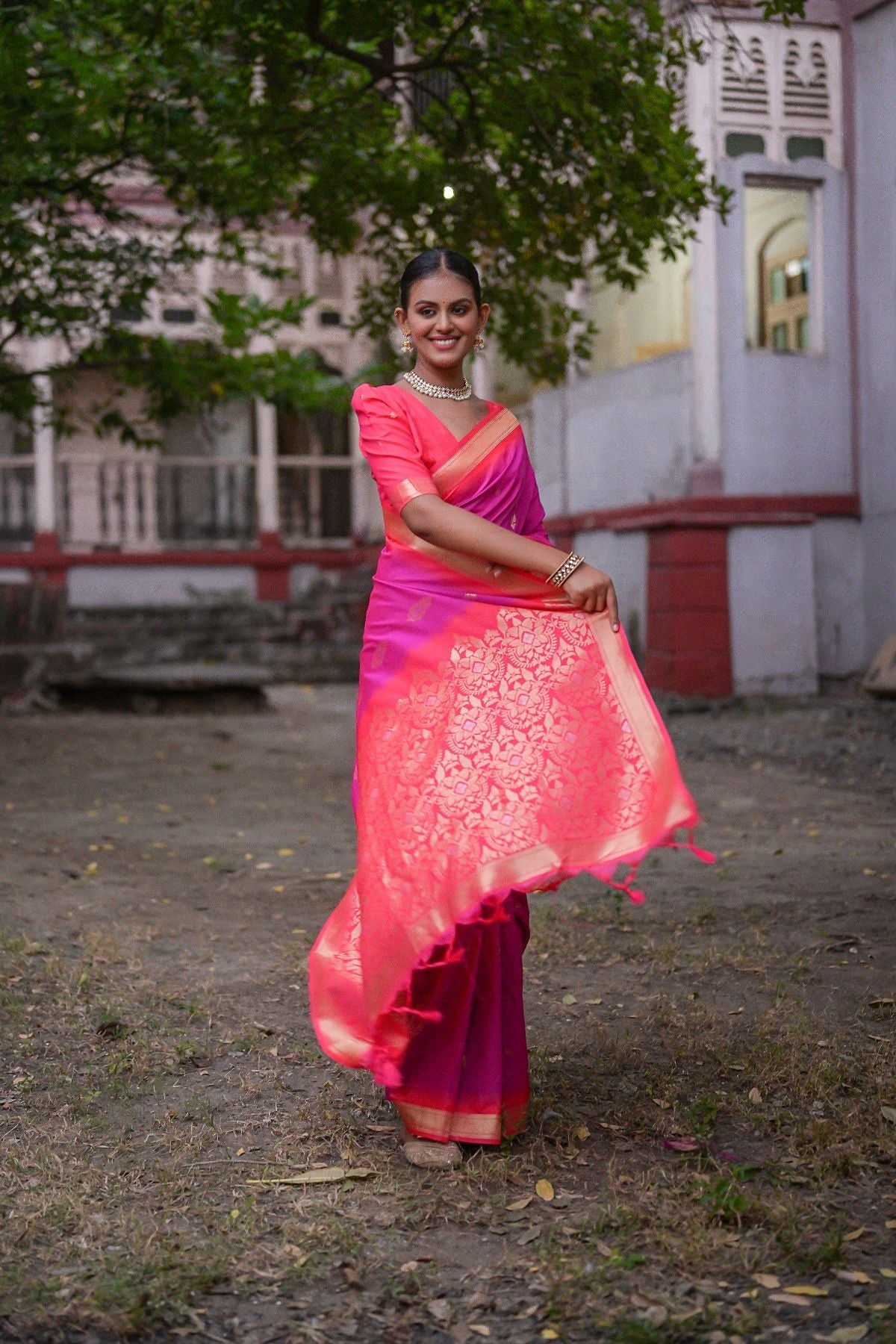 Brilliant Rose Pink Banarasi Soft Silk Saree