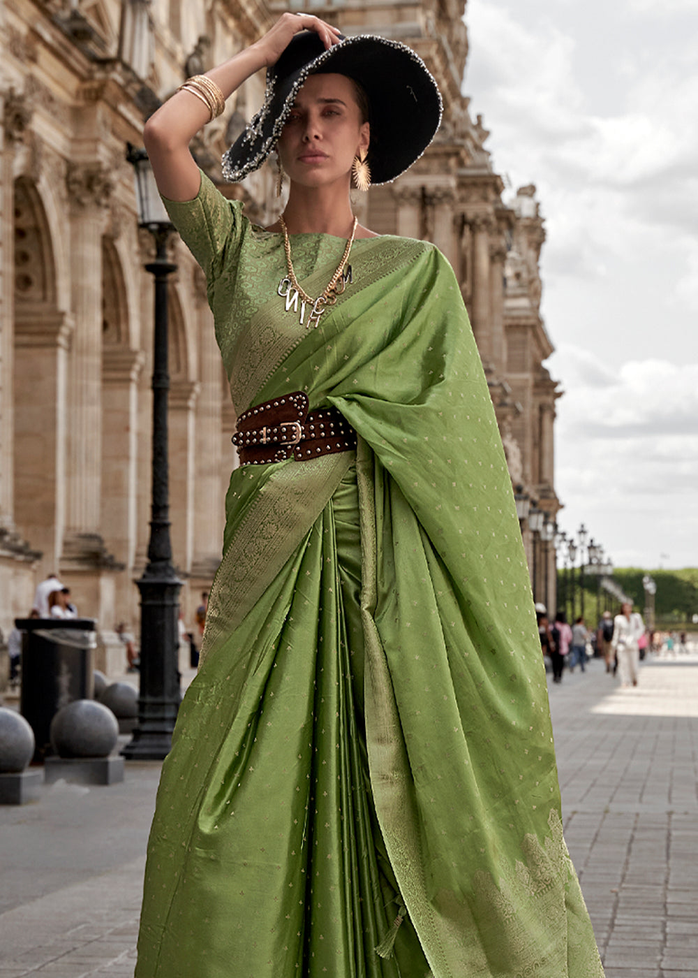 Go Ben Green Woven Banarasi Satin Silk Saree