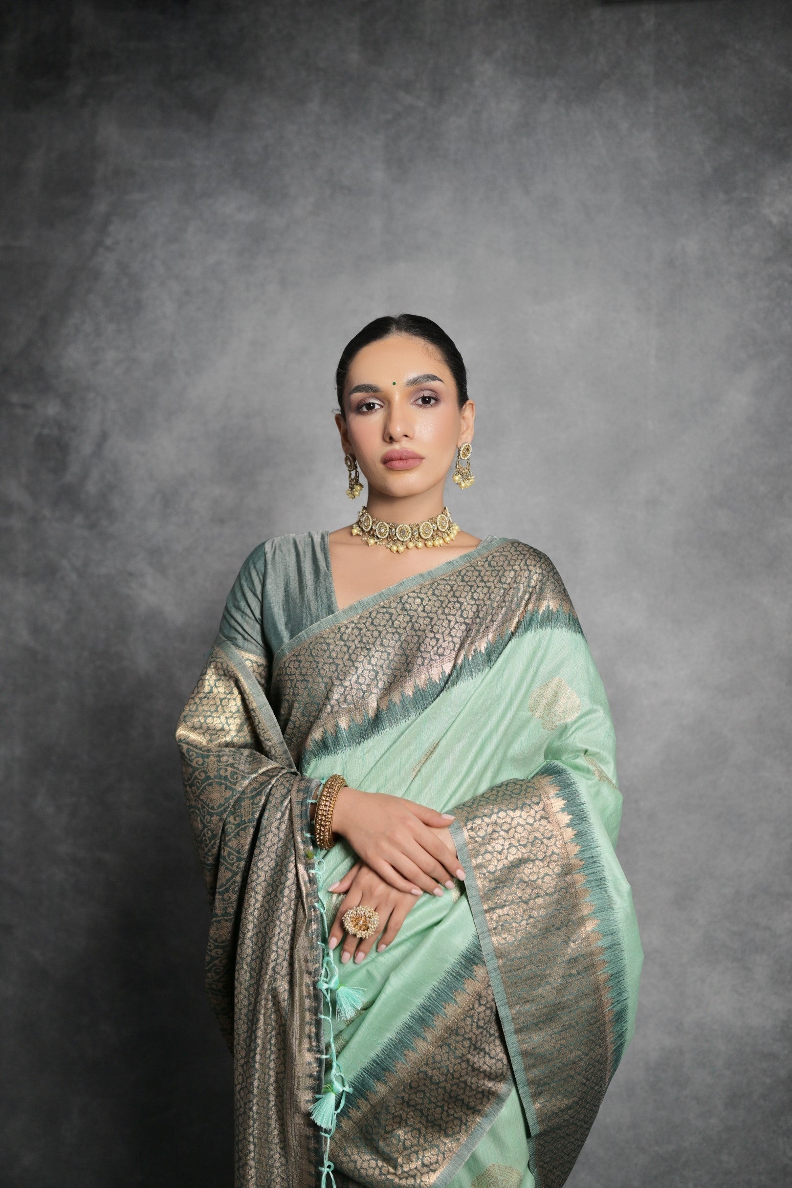 Spring Rain Green Tussar Temple Border Silk Saree