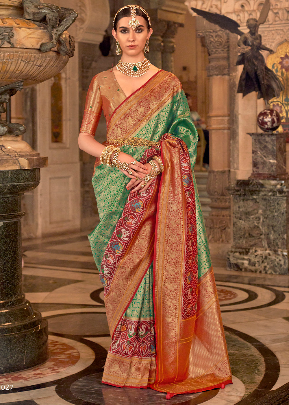 Everglade Green Zari Woven Banarasi Meenkari Silk Saree