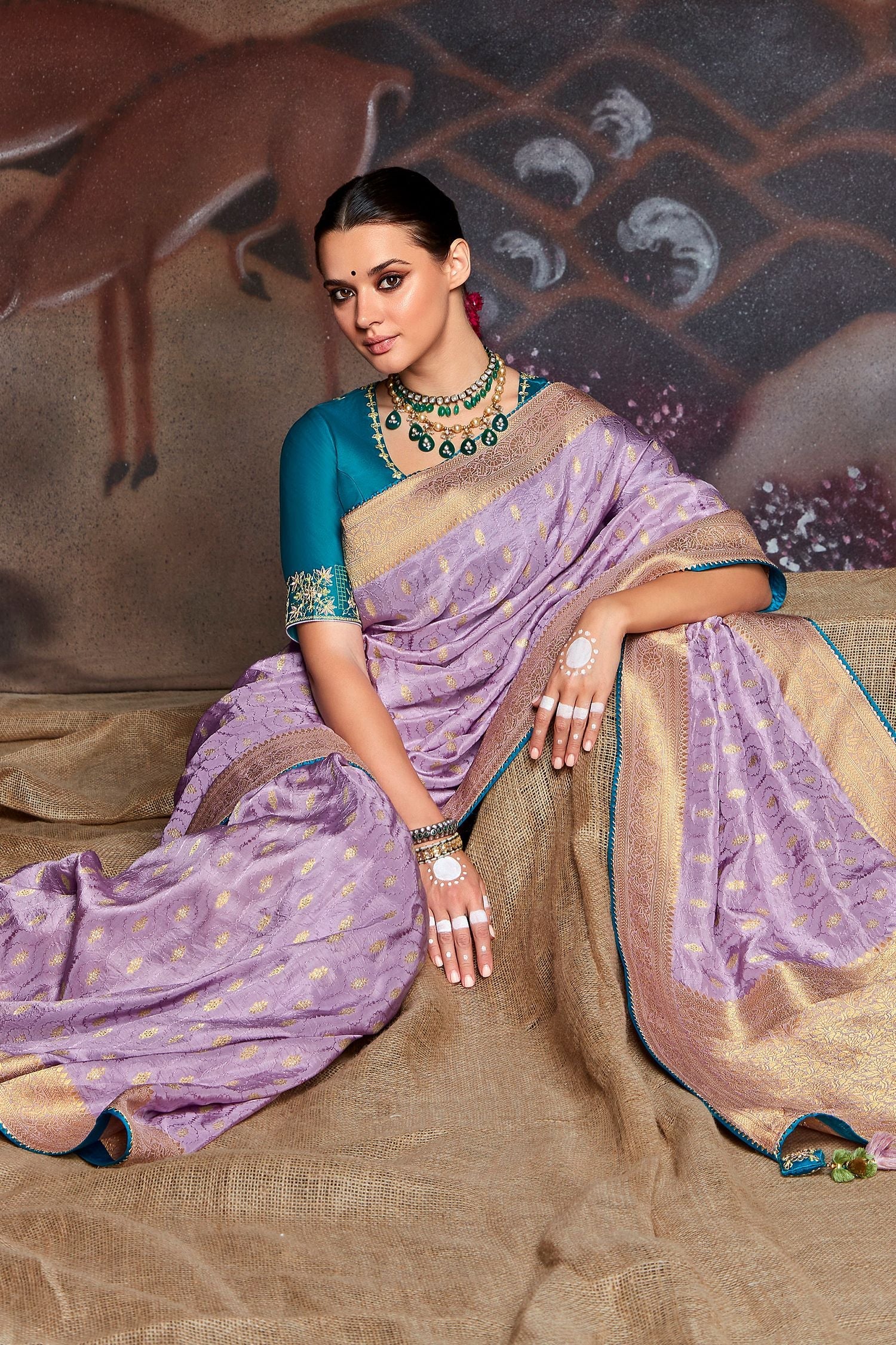 Thistle Purple Woven Banarasi Art Silk Saree