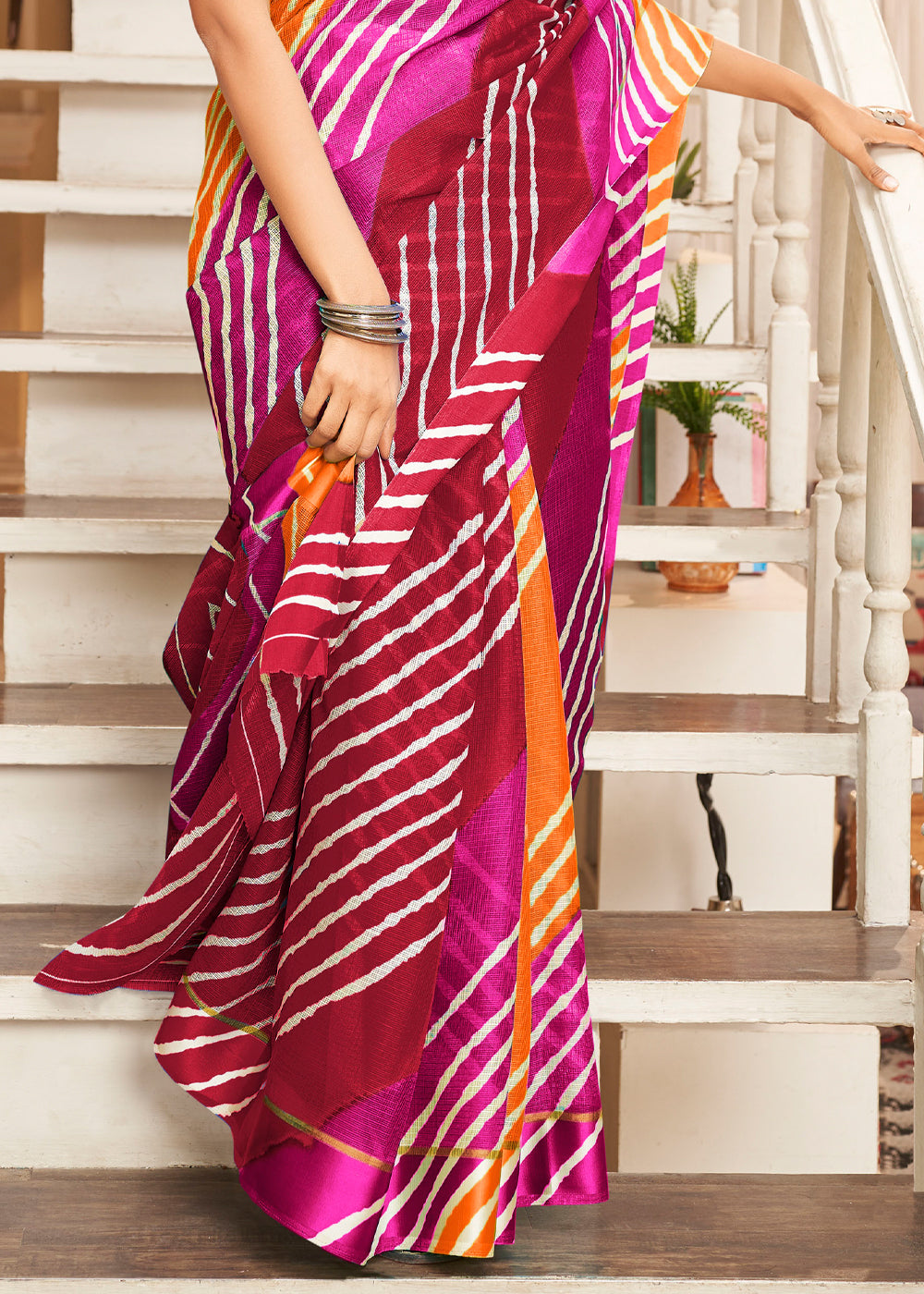 Chestnut Dark Pink and Orange Cotton Saree With Lehriya Print