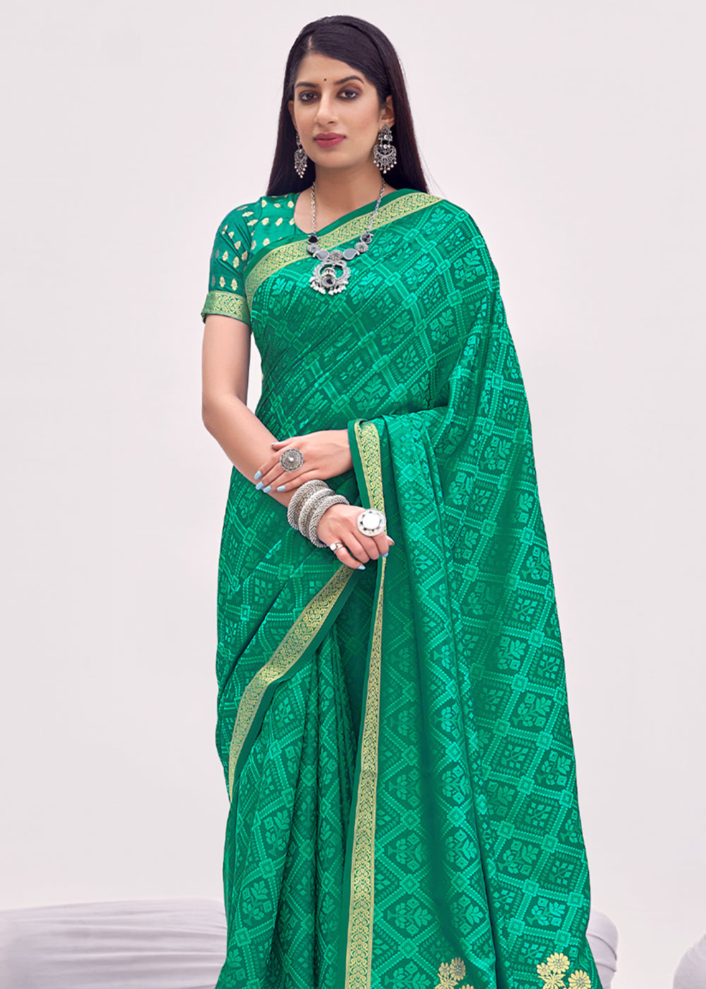 Amazon Green Zari Woven Banarasi Satin Saree