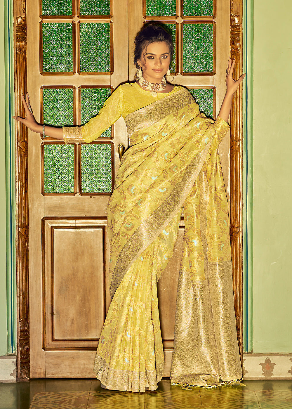 Pearl Yellow Zari Woven Banarasi Linen Saree