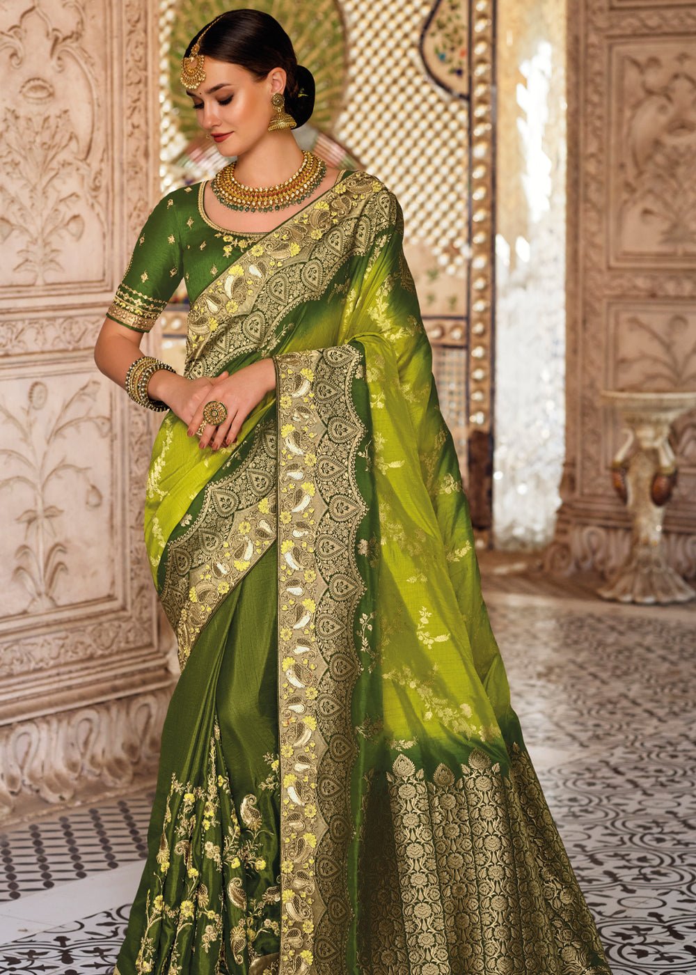 Fern Frond Green Zari Woven Designer Banarasi Saree