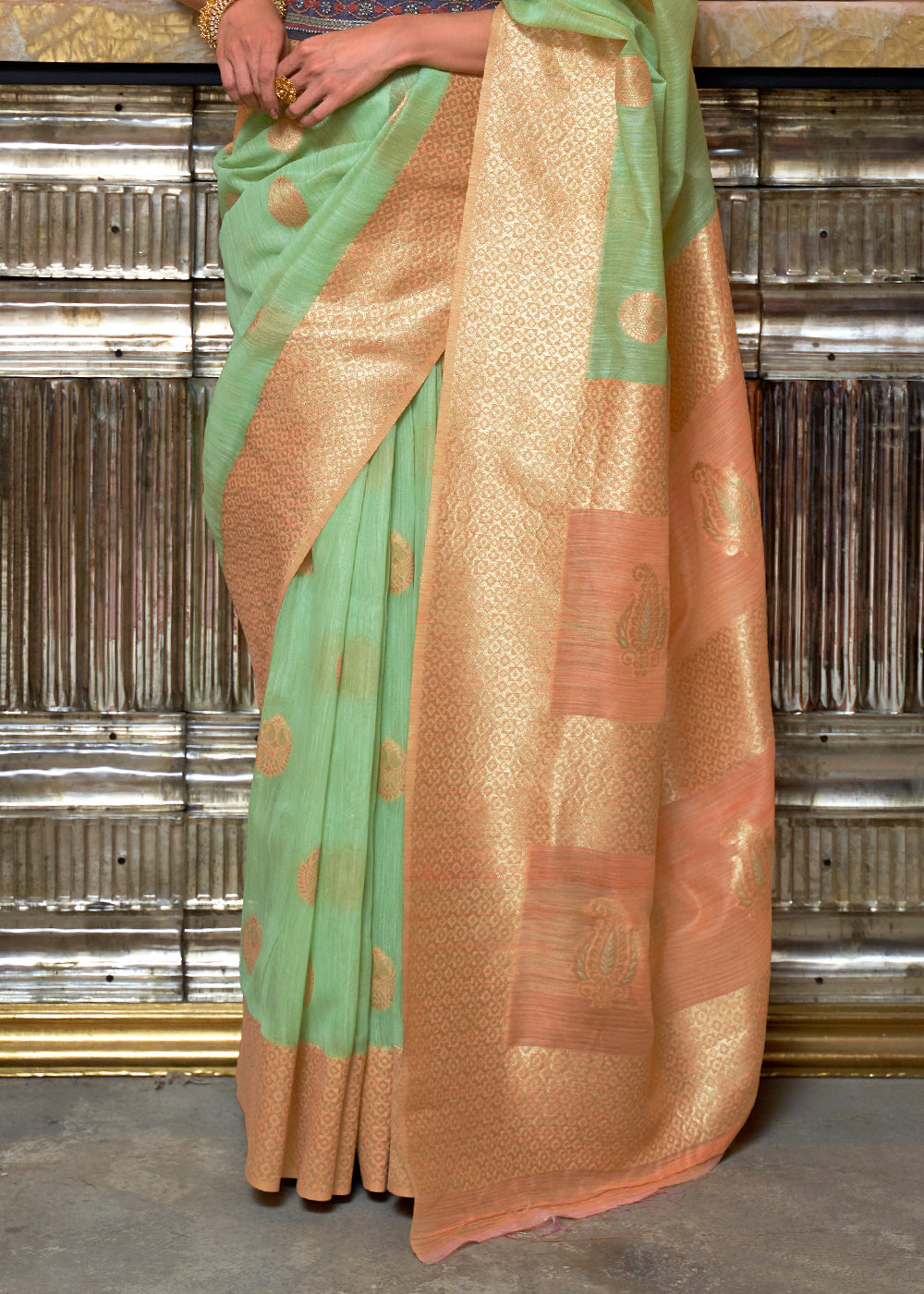 Norway Green and Peach Zari Woven Linen Saree