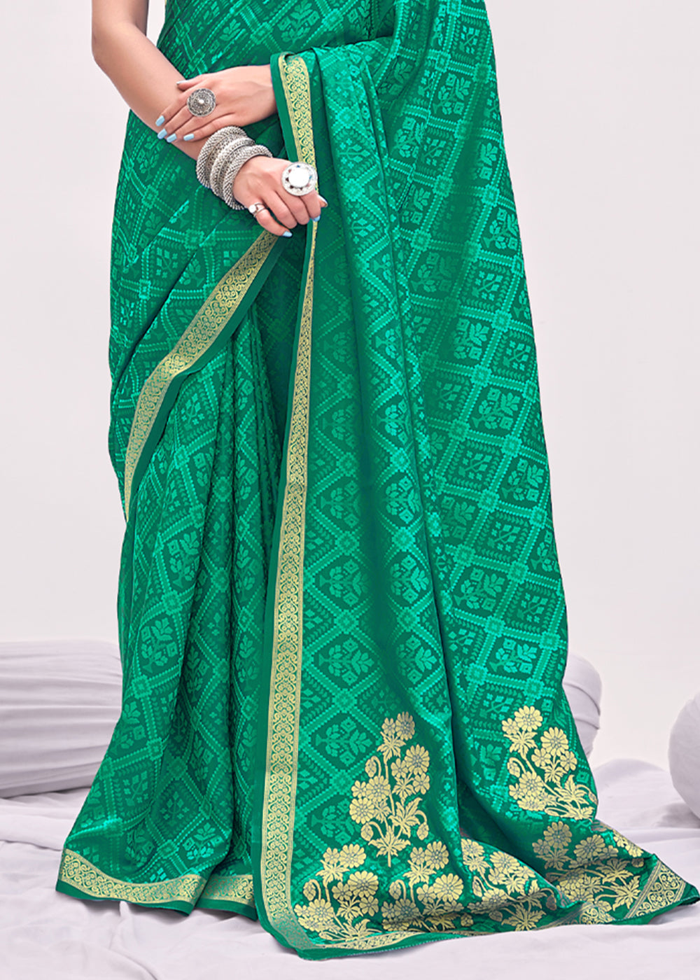 Amazon Green Zari Woven Banarasi Satin Saree