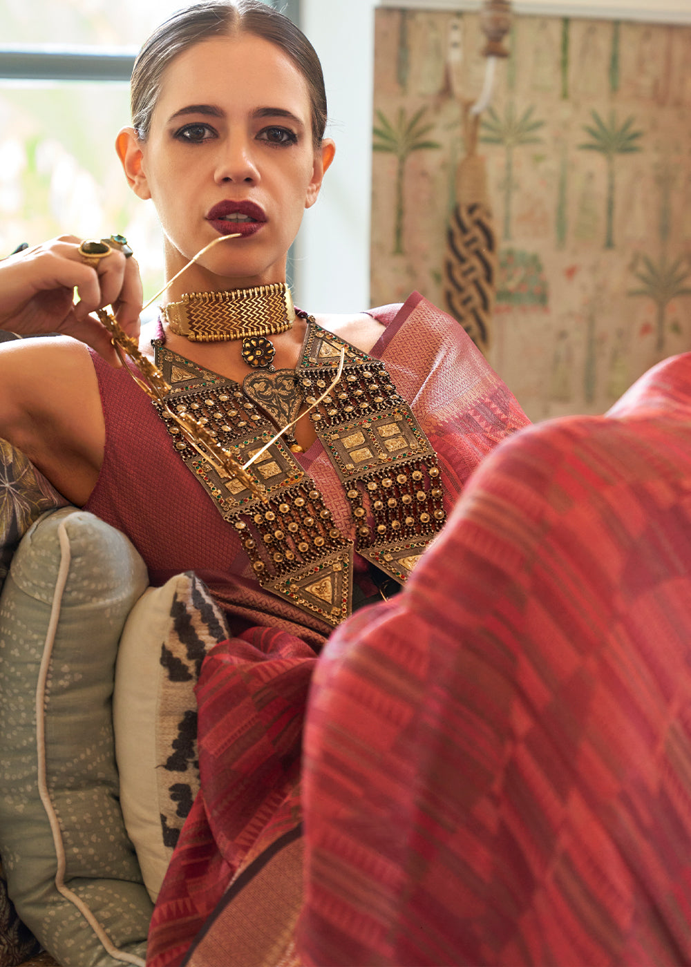 Crown Maroon Handloom Organza Silk Saree by bollywood actress Kalki Koechlin