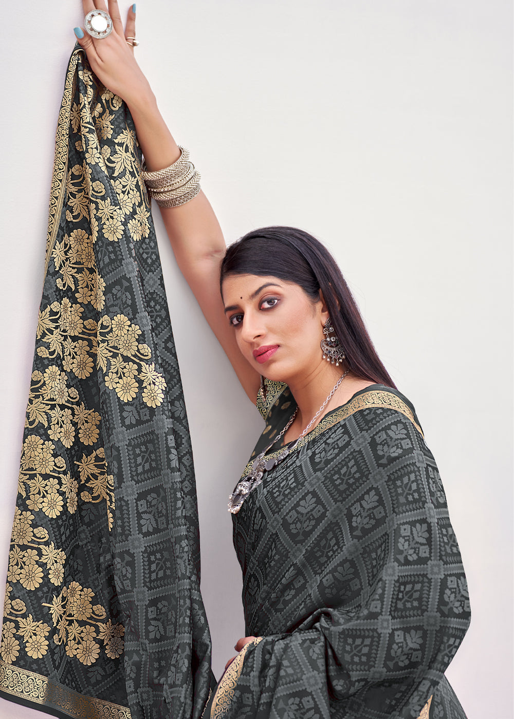 Rolling Grey Zari Woven Banarasi Satin Saree