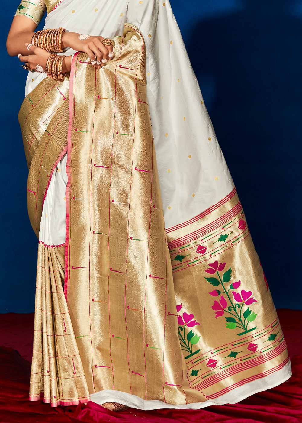 Aster White Woven Handloom Paithani Silk Saree