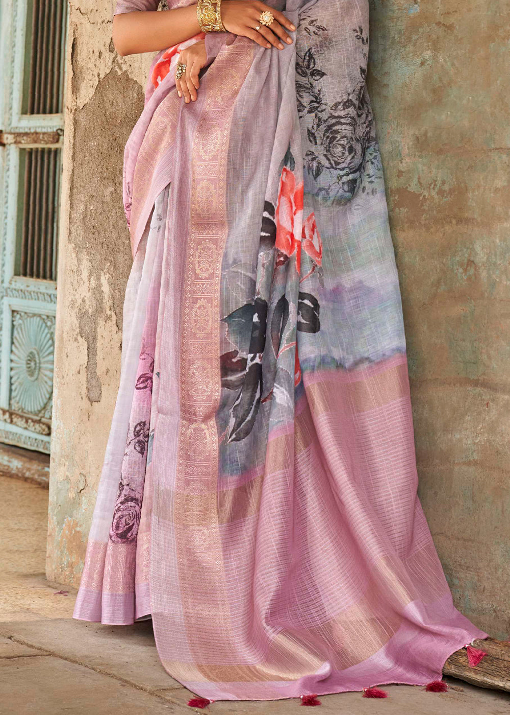 Dawn Grey and Pink  Floral Printed Linen Silk Saree