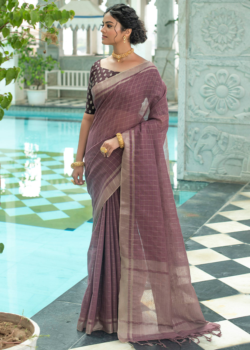 Ferra Purple Zari Woven Checks Linen Saree