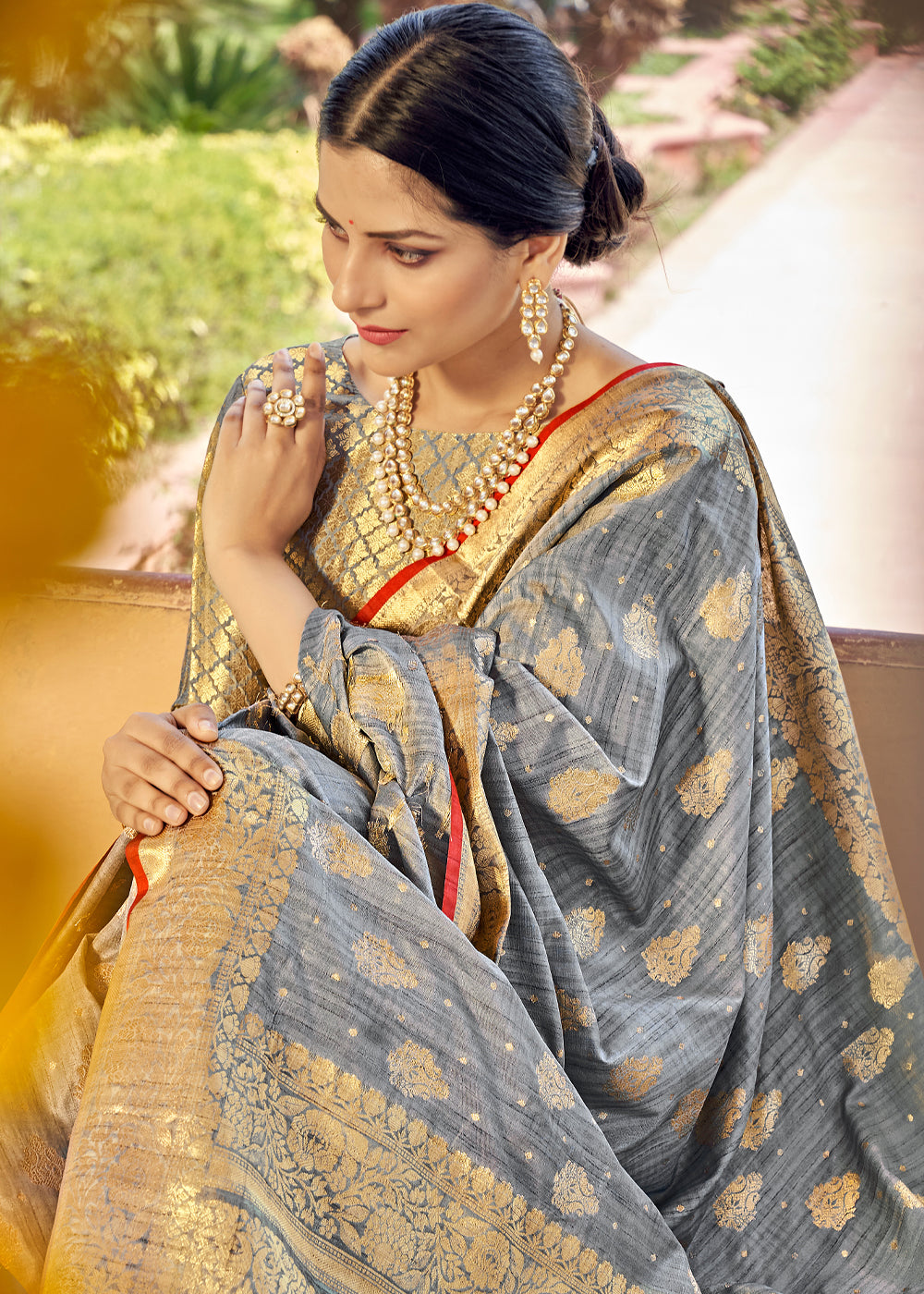 Silver Sand Grey Zari Woven Banarasi Linen Saree