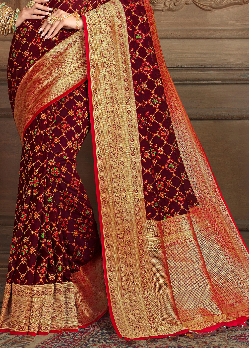 Heath Brown and Red Zari Woven Banarasi Saree