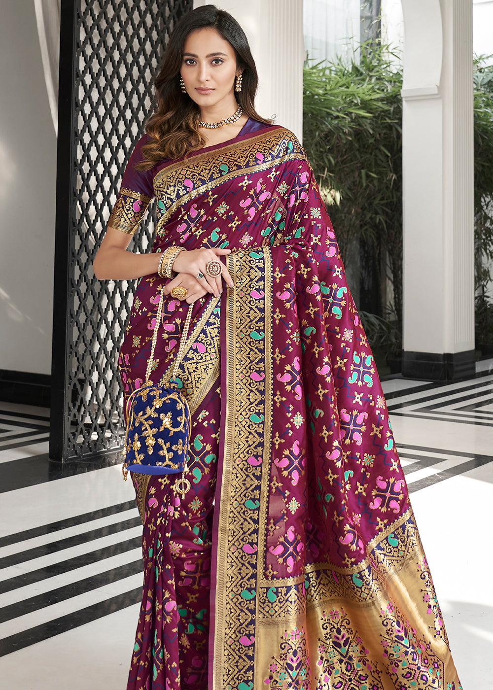 Solid Purple Zari Woven Banarasi Patola Saree