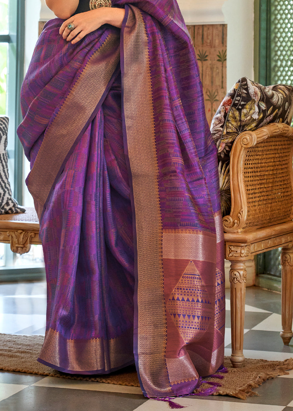 Cosmic Purple Handloom Organza Silk Saree by bollywood actress Kalki Koechlin