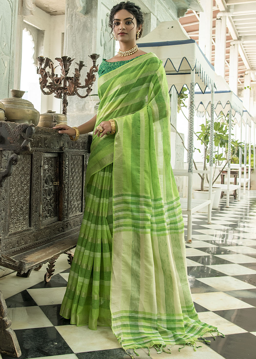 Cucumber Green Zari Woven Striped Linen Saree