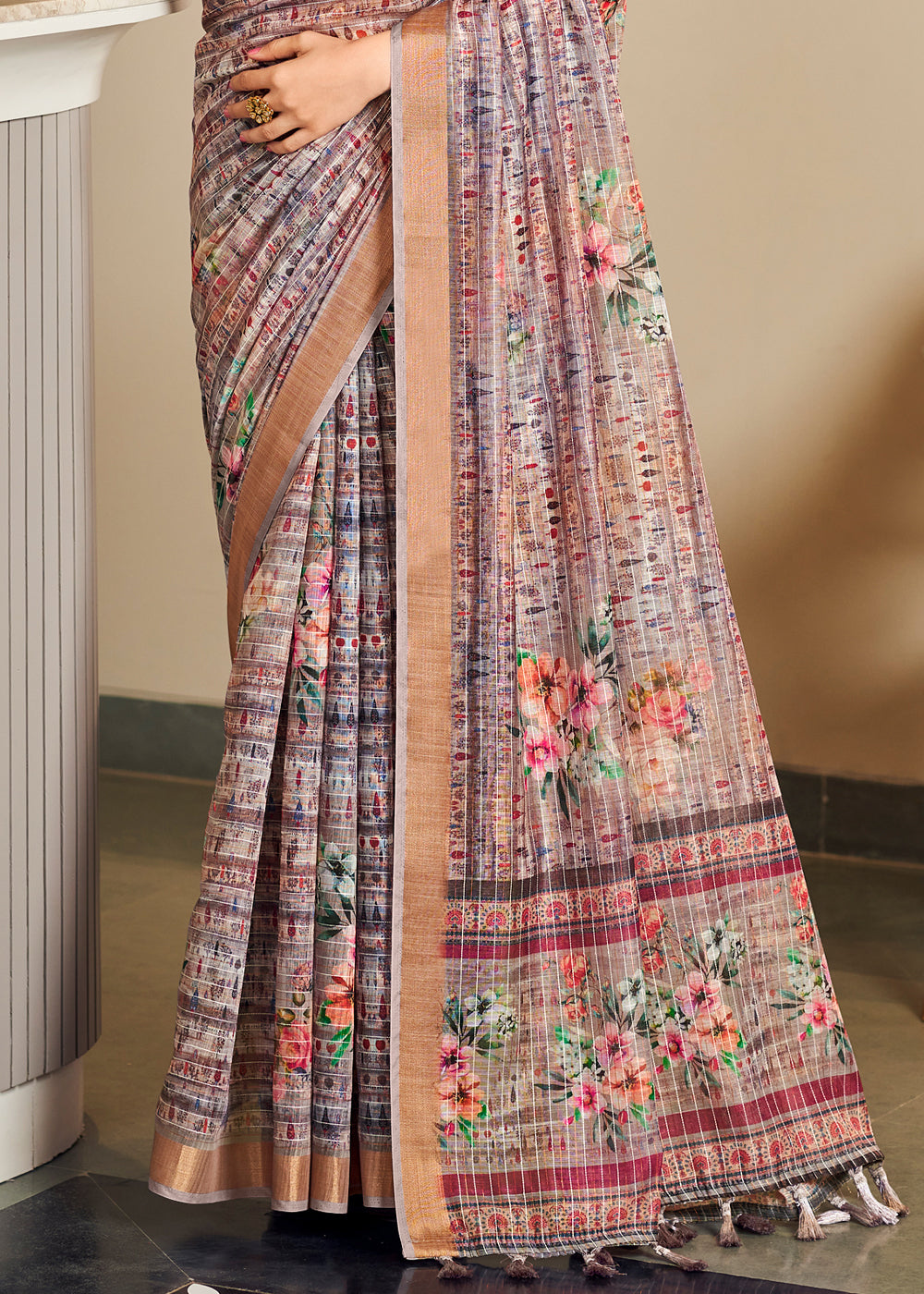 Del Rio Lavender Linen Saree with Digital Print