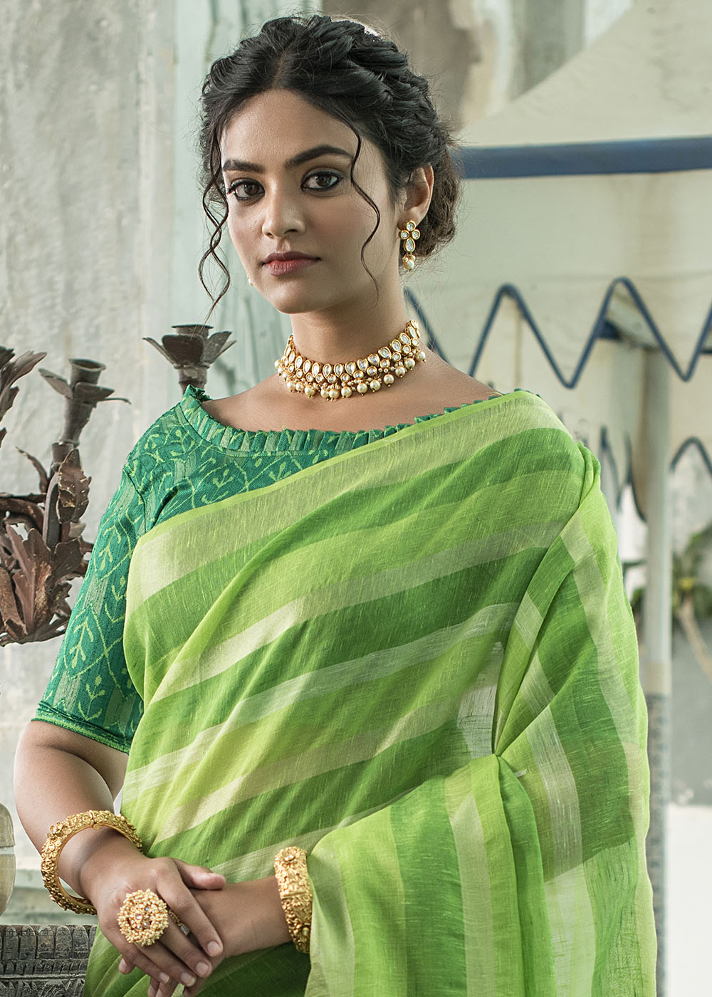 Cucumber Green Zari Woven Striped Linen Saree