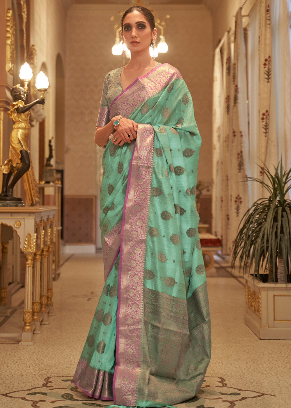 Bay Leaf Green Zari Woven Banarasi Linen Saree