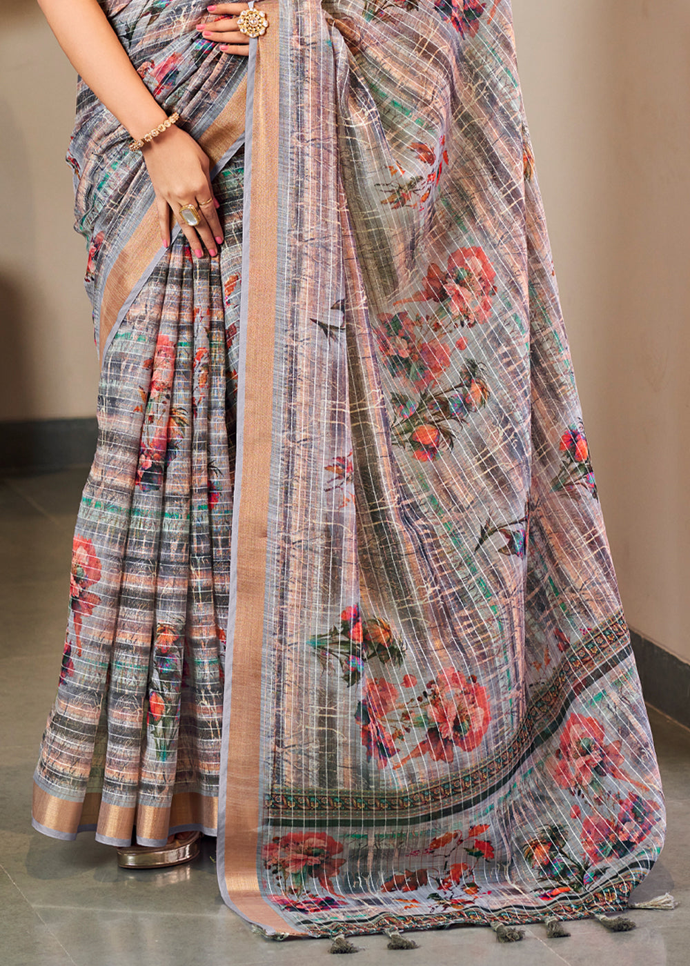 Gunsmoke Grey Linen Saree with Digital Print