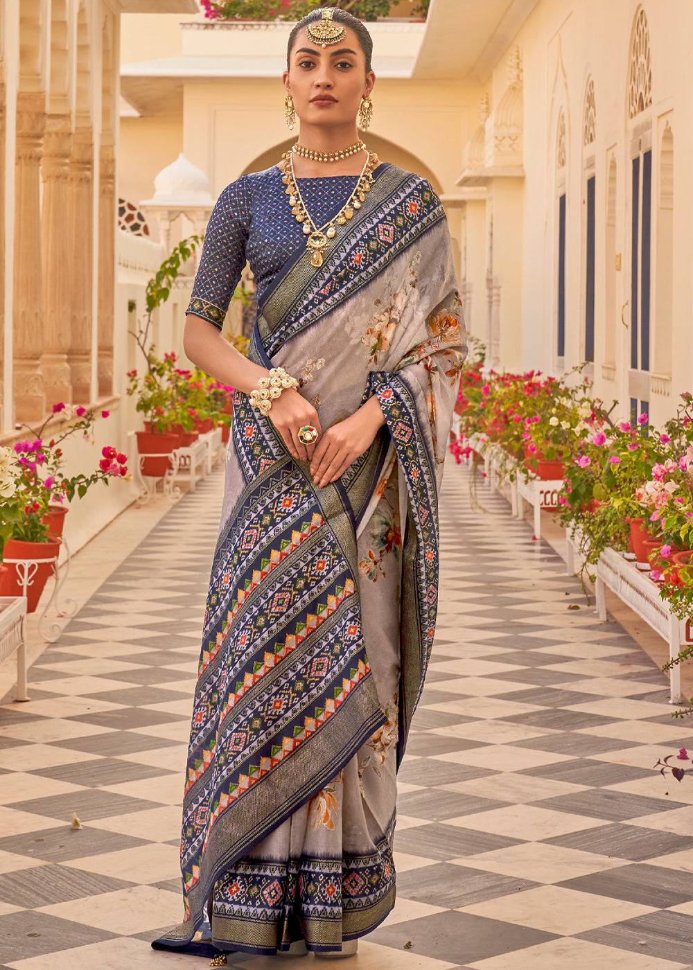 Beaver Grey Printed Chiffon Patola Silk Saree