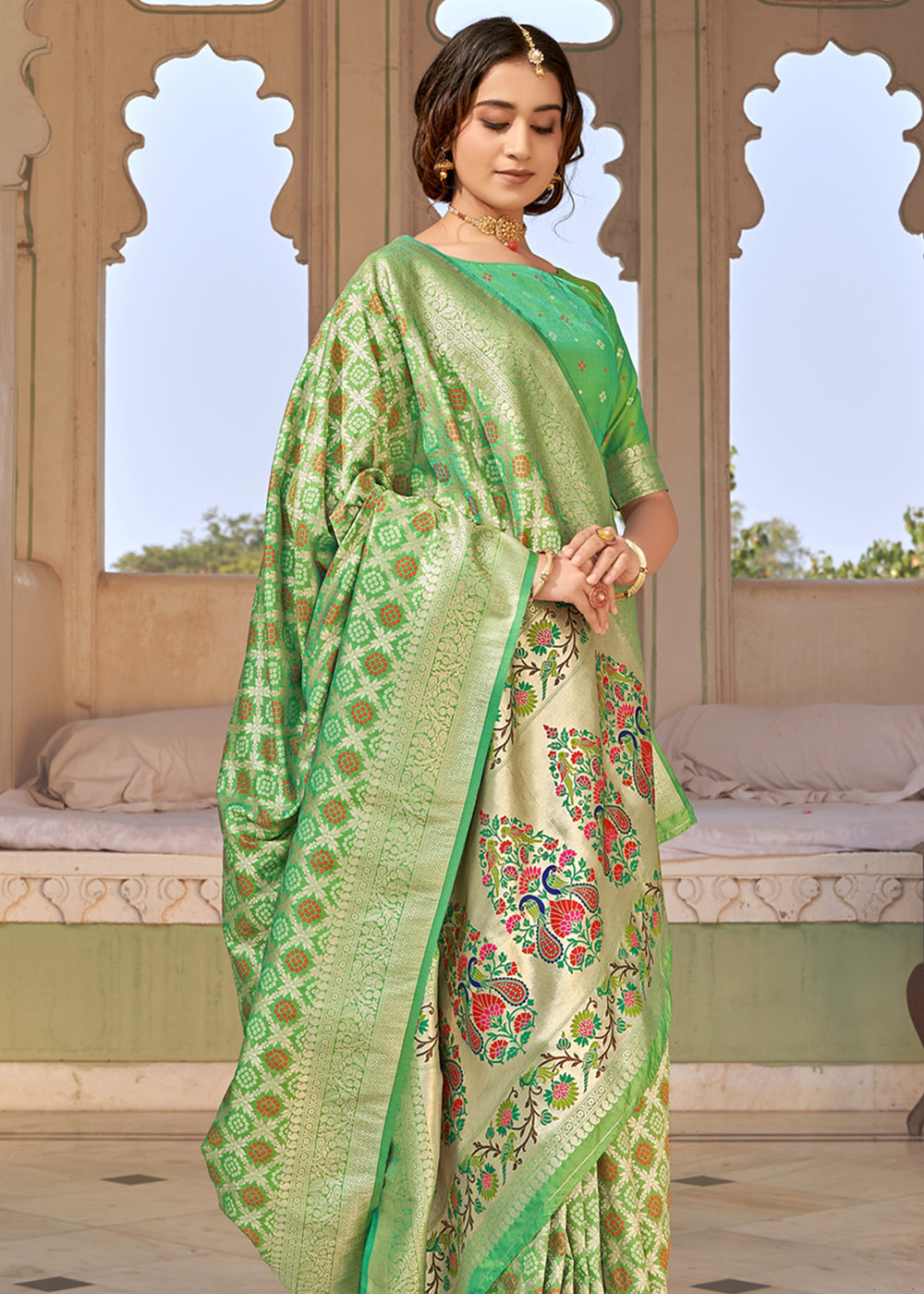 Silver Tree Green Zari Woven Banarasi Brocade Saree