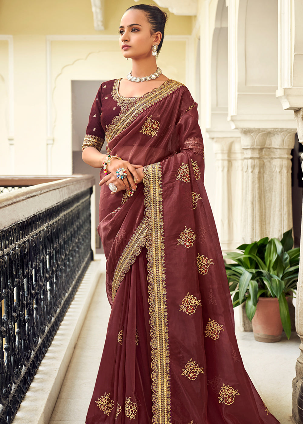 Metallic Maroon Woven Banarasi Georgette Silk Saree