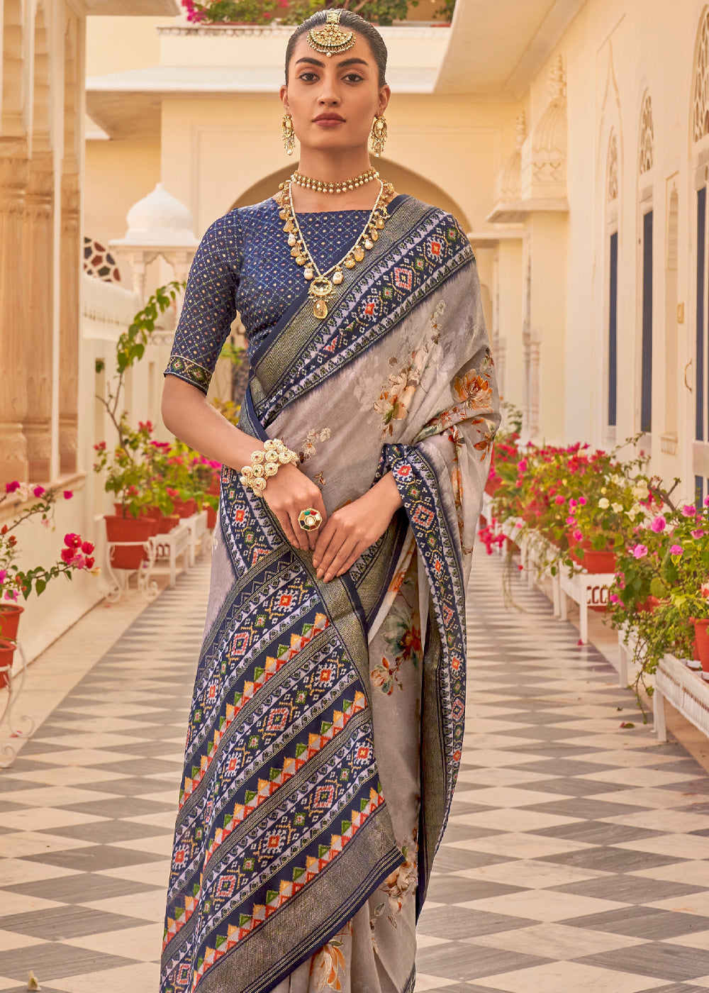 Beaver Grey Printed Chiffon Patola Silk Saree