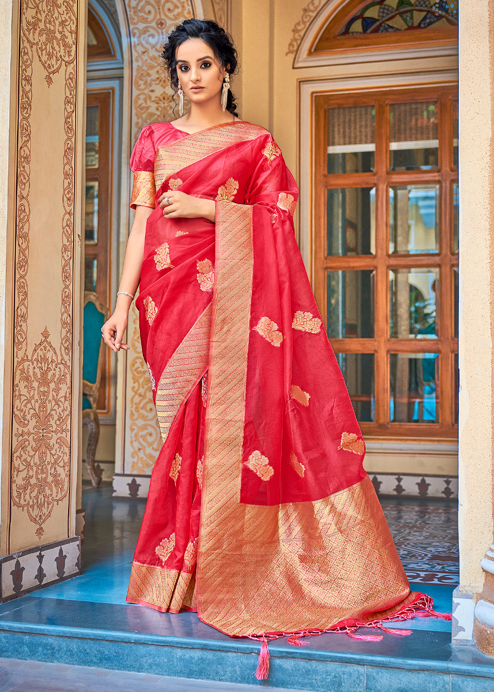 Salmon Reddish Pink Zari Woven Banarasi Organza Saree