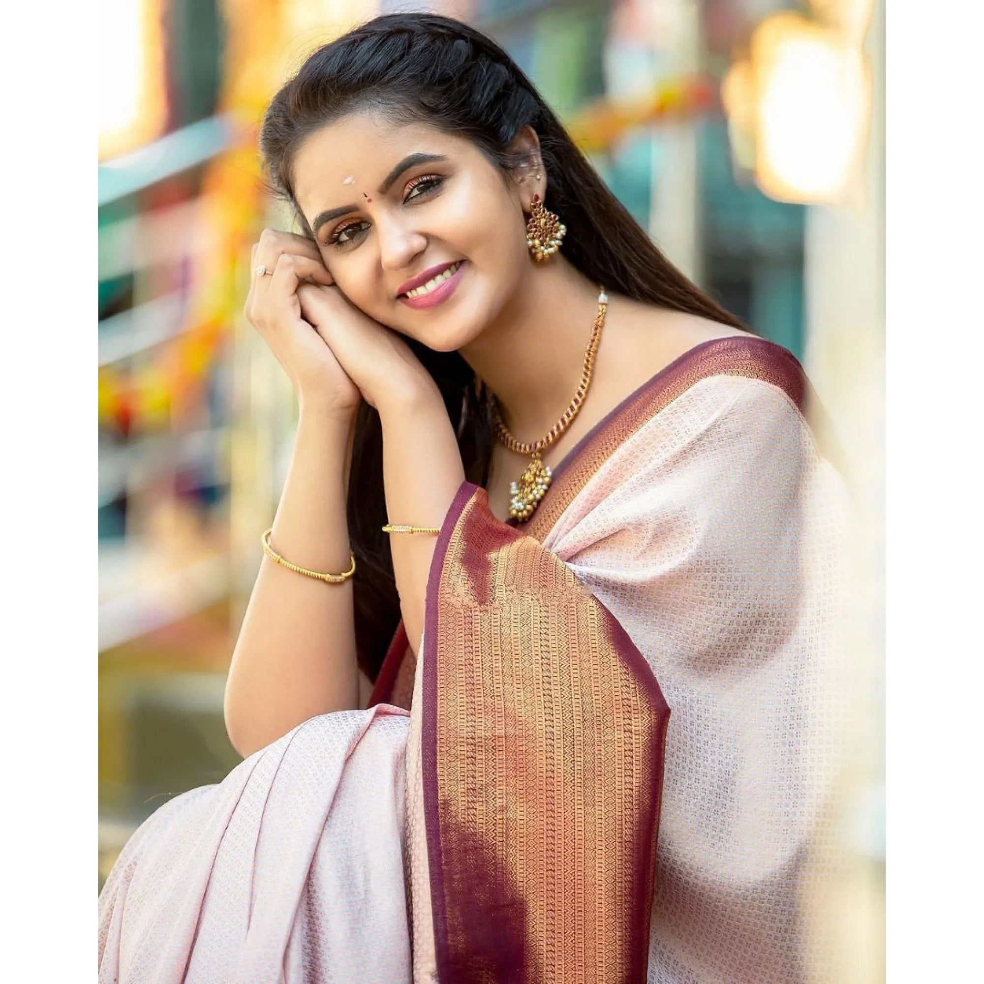 Kanjeevaram Silk Saree with Contrast Border - Mira Fashion