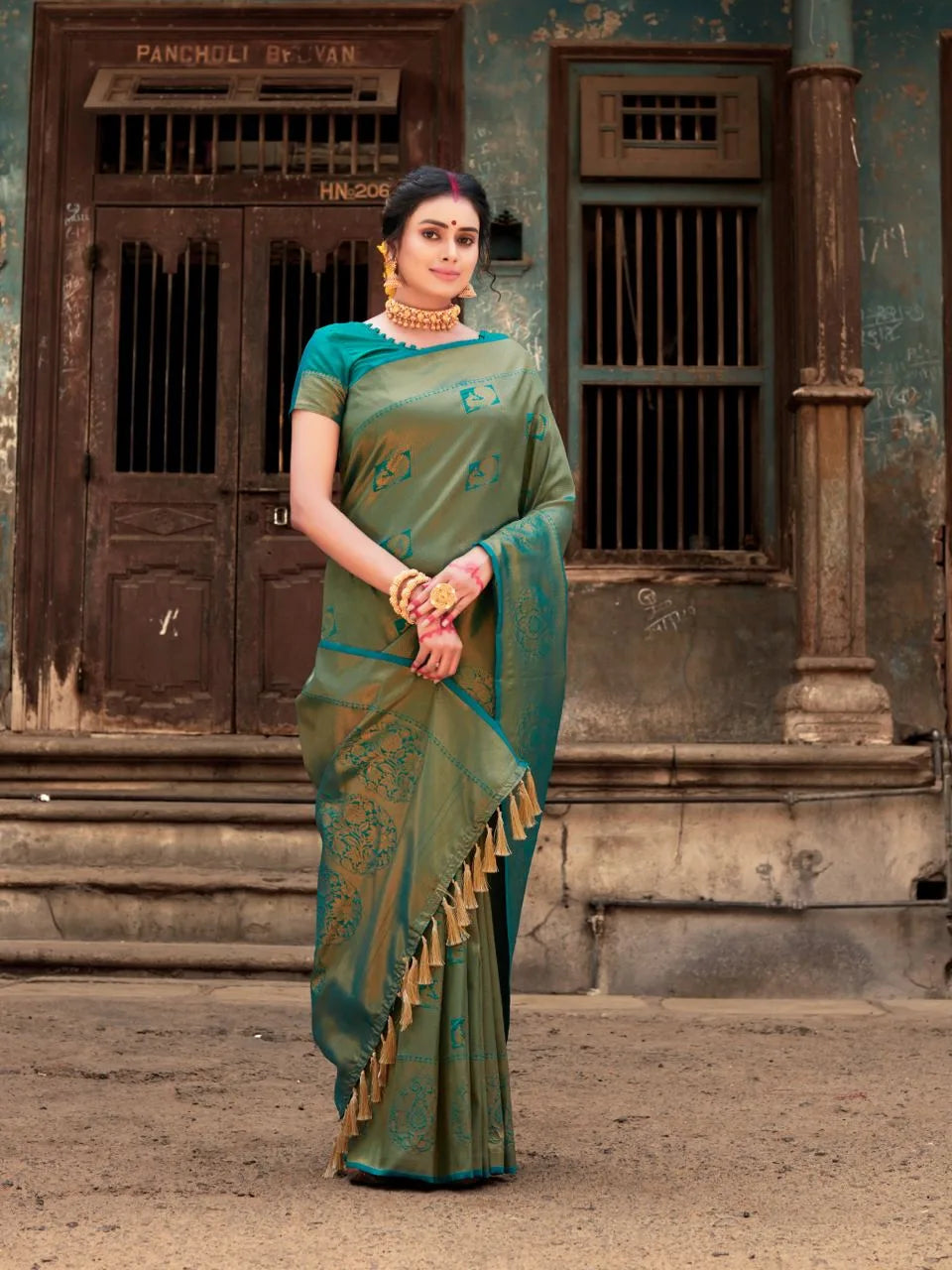 Pure Soft Silk Kubera Pattu Saree With Handloom Zari With Rich Pallu - Mira Fashion