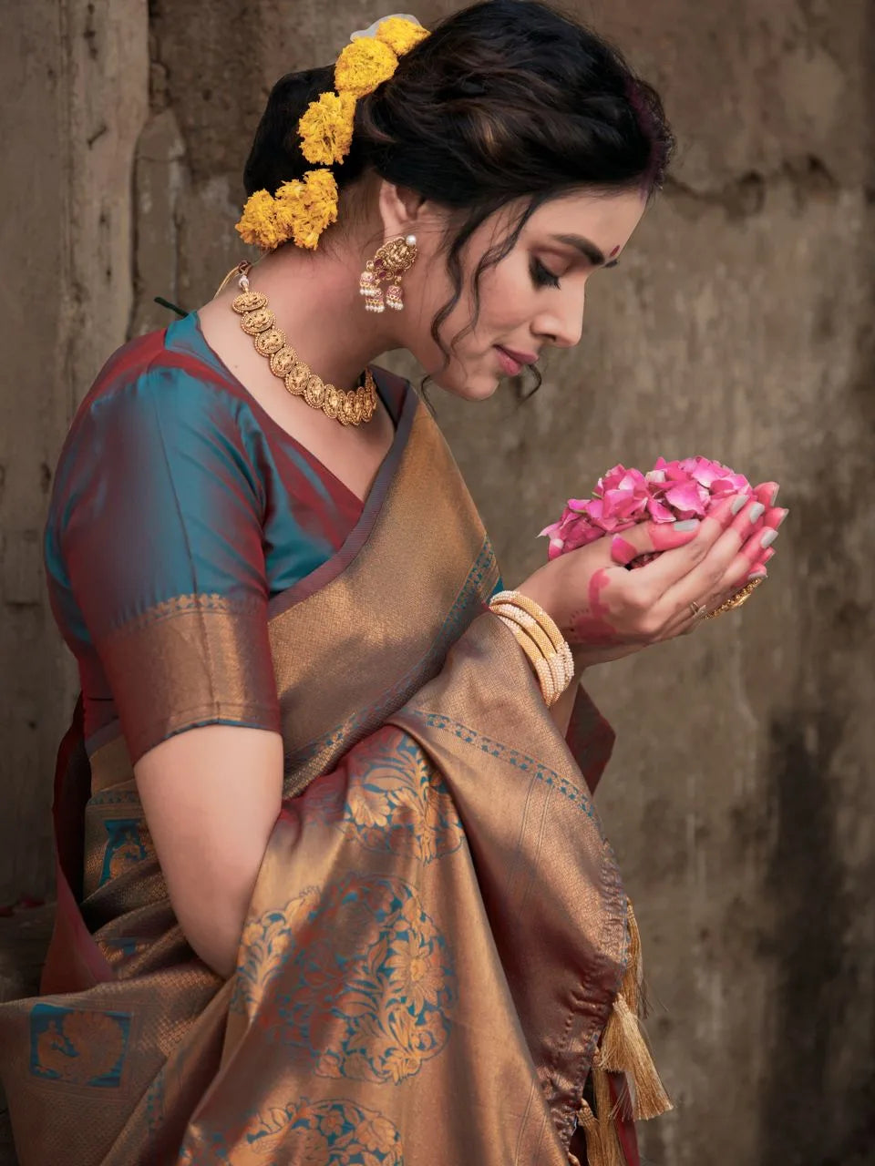 Pure Soft Silk Kubera Pattu Saree With Handloom Zari With Rich Pallu - Mira Fashion