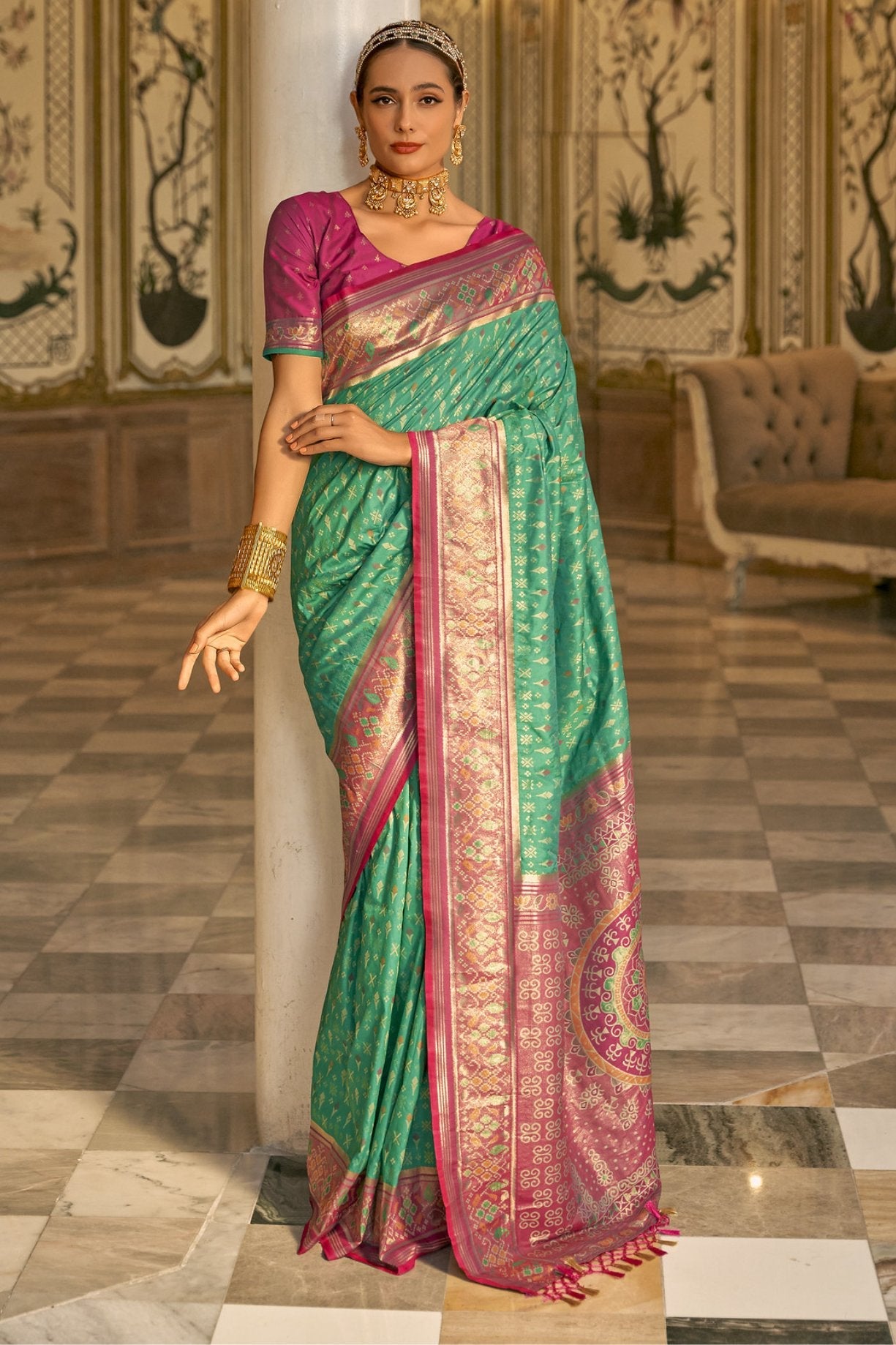 De York Green Woven Patola Silk Saree